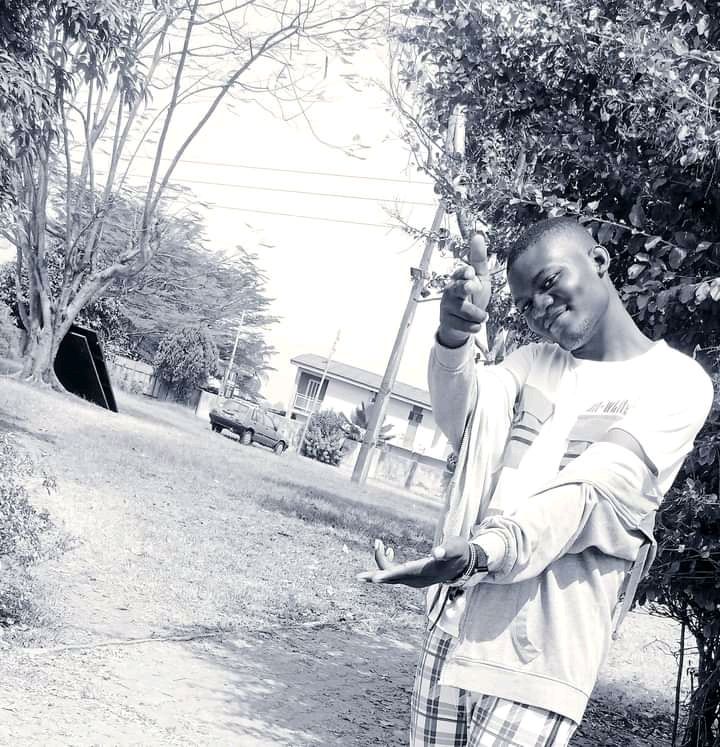 HenryRichard HenryRichard